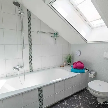 Otzens Kleine Dachkammer - Ankommen Und Wohlfuehlen Apartment *