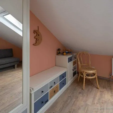 Otzens Kleine Dachkammer - Ankommen Und Wohlfuehlen Treia