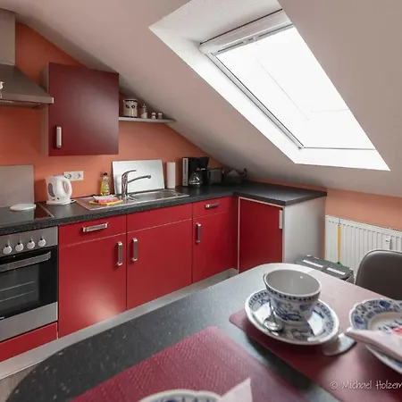 Apartment Otzens Kleine Dachkammer - Ankommen Und Wohlfuehlen *